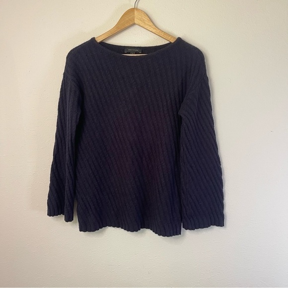 Ann Taylor Stitched Bell Sleeve Sweater - Picture 1 of 4
